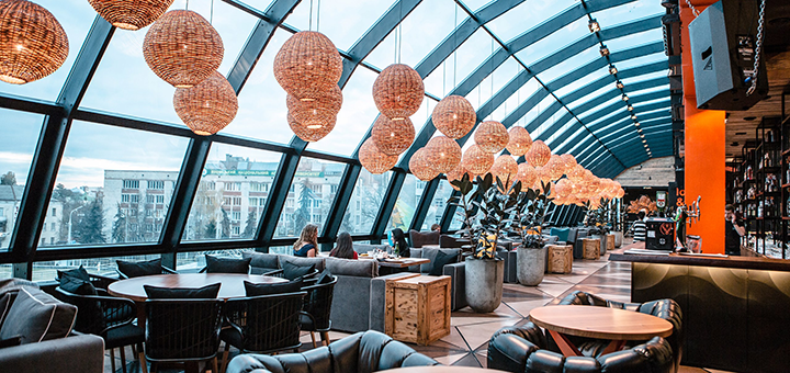 Розважайтеся в караоке-клубі «aura lounge &amp; karaoke» зі знижкою