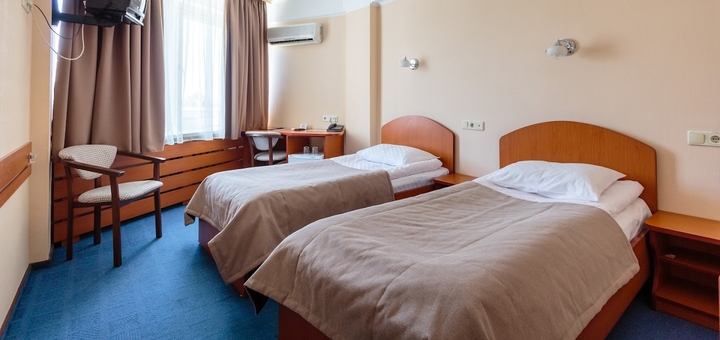 Hotel Tourist in Kyiv. Book a room with promotion 36