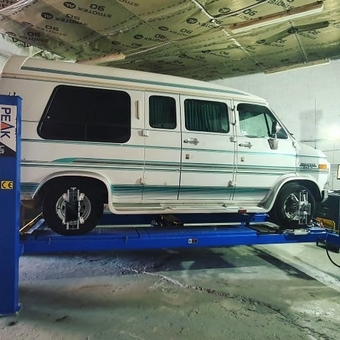 Car service One Car. Services with discount
