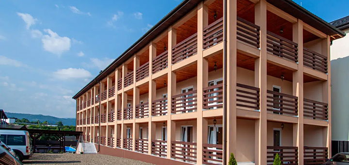 Halas Hotel у Солотвино Відвідуйте по акції 15