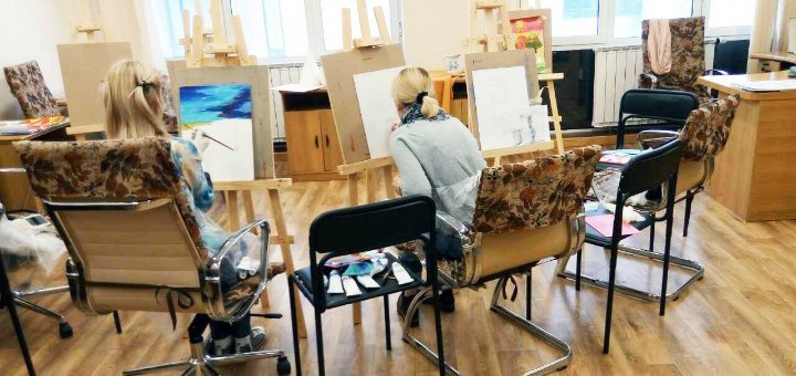 Занятий по живописи в студии «Free Art» по акционной стоимости 1