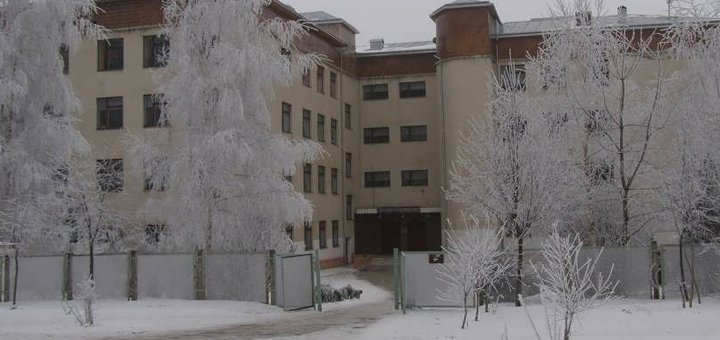 3 Посетите со скидкой Общеобразовательную школу I-III ступеней № 28