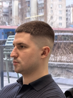 Kim's Barbershop. Visit with special offer 23