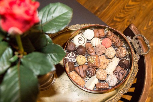Cafe-confectionery "Lviv chocolate chocolate master." Menu Badges