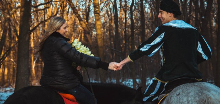 Конные прогулки, уроки верховой езды от конного клуба «Alegria» со скидкой