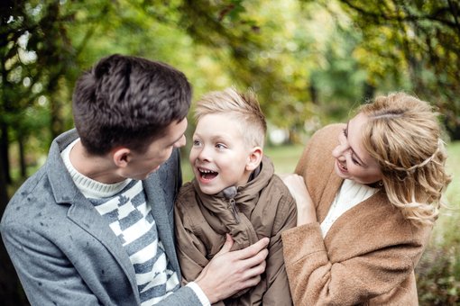 Family photography in kiev. photographer maria mikhailenko - pay at a discount.