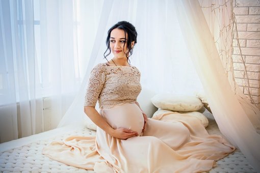 Фотозйомка для вагітних у студії «NinaAlexPhoto» в Одесі. Оплачуйте послуги фотографа за знижкою.