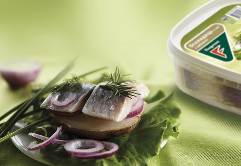 Fish shop-restaurant &quot;flagman&quot;. discounts on dishes
