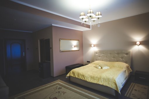 Deluxe double room of the hotel and restaurant complex «V & P» in Khust. Pay for tickets at a discount.
