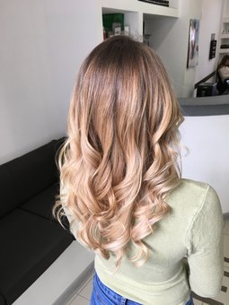 Жіноча стрижка у салоні «Beauty Pro» у Харкові. Замовляйте зі знижкою
