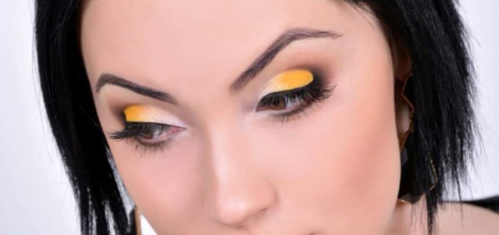 Evening make-up at the Eclipse beauty salon in Nikolaev. Sign up for a makeup artist at a discount.