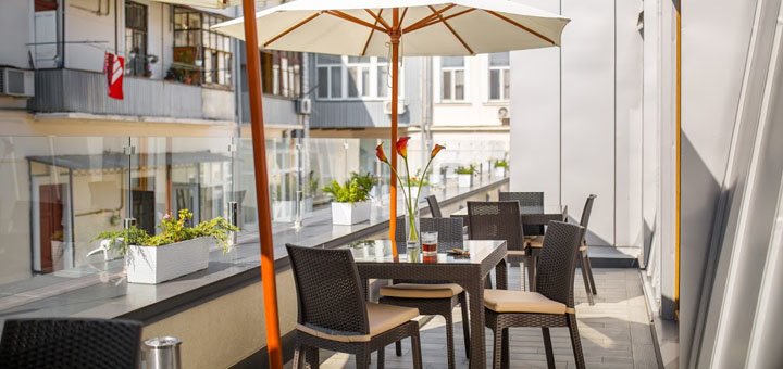 Discounts for holidays at the wall street hotel 22