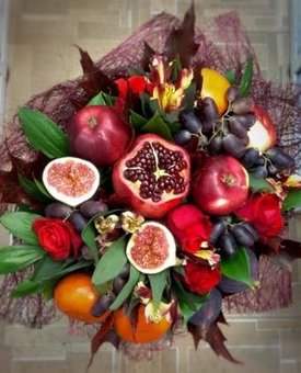 Фруктово-квіткові букети "Fruits&Flowers Market" у Дніпрі. Замовляйте по акції.