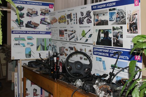Driving school "Constant GS" in Kiev. Sign up for a driving course at a discount.