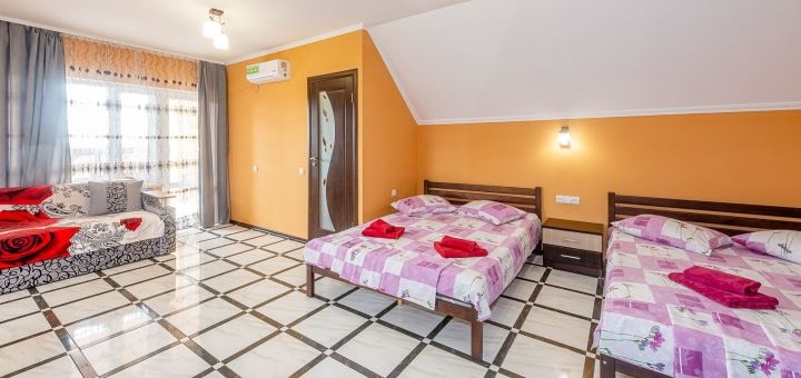 Discounts for holidays in the boarding house Santa Lucia in Strelkovoye32
